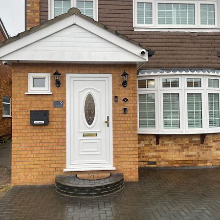 Colnbrook Home Near London Heathrow, Slough,Windsor,Legoland מראה חיצוני תמונה