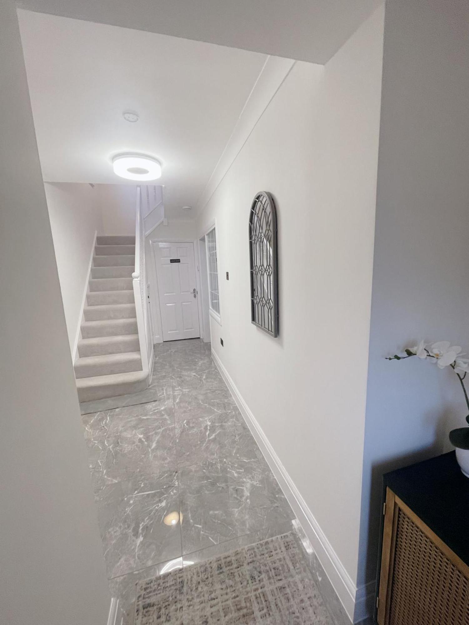 Colnbrook Home Near London Heathrow, Slough,Windsor,Legoland מראה חיצוני תמונה
